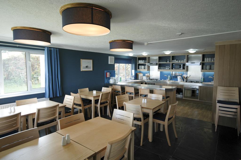 Yha Poppit Sands * Cardigan